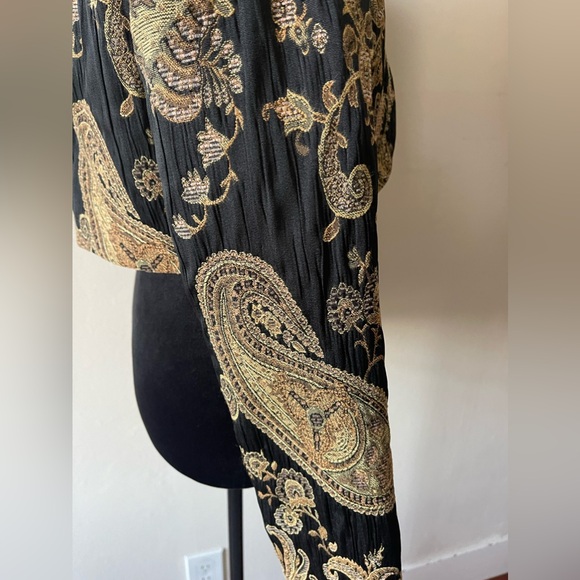 Joseph Ribkoff paisley overcoat, paisley print, top neck clasp, size 10 - Picture 7 of 7